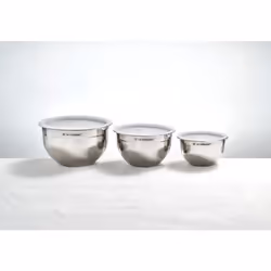 Le Creuset Set of 3 Nested Mixing Bowls w/Nonslip Silicone Base & Plas