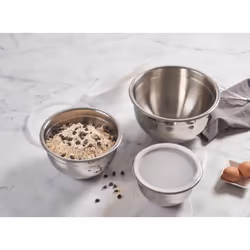 Le Creuset Set of 3 Nested Mixing Bowls w/Nonslip Silicone Base & Plas