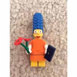 LEGO The Simpsons Series 2 Collectible Minifigure 71009 - Marge Simpson (Fancy Dress)