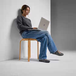 Incase Edge Hardshell Case with Makrolon® for 15-inch MacBook Air (M2/M3, 2023-2024) - Additional view 5