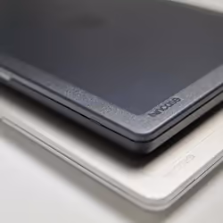Incase Edge Hardshell Case with Makrolon® for 15-inch MacBook Air (M2/M3, 2023-2024)