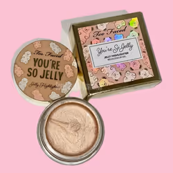 Toofaced you're so jelly highlighter - gilded champagne