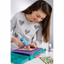 Hasbro A7198 Play-Doh Doh Vinci Anywhere Art Studio Playset
