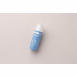 Paula's Choice RESIST Anti Aging Ultra Light Antioxidant Serum - Lighweight Serum - Reduces Dark Spots & Breakouts - with Vitamin B3 & Hyaluronic