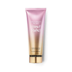 Victoria's Secret Velvet Petals Fragrance Lotion 236 ml Women