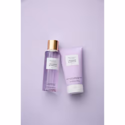 Victoria's Secret Lavender & Vanilla Moisturizing Body Wash