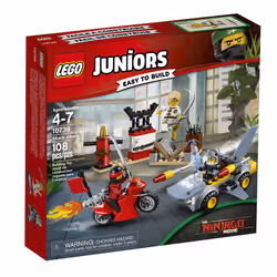 LEGO Juniors Shark Attack 10739 Building Kit (108 Piece)