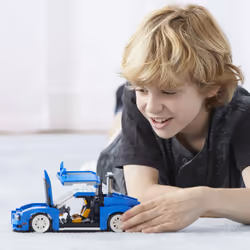 LEGO Creator Turbo Track Racer 31070 Building Kit (664 Piece)