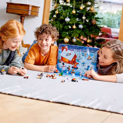 LEGO City Advent Calendar 60235 Building Kit (234 Pieces) (Discontinue