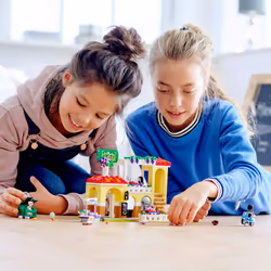 LEGO Friends Heartlake City Restaurant 41379 Restaurant Playset (624 P