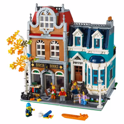 LEGO Creator Expert Bookshop 10270 Modular Building  Home D?cor Display Set for Collectors  Advanced Collection  Gift Idea for 16 Plus Year Olds