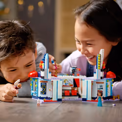 LEGO Friends Heartlake City Movie Theater 41448 Building Kit; Great Birthday Gift for Kids Who Love Movies  New 2021 (451 Pieces)