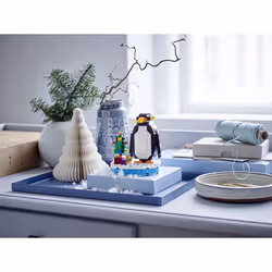 LEGO Christmas Penguin 40498