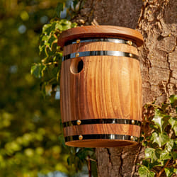 Wildlife Community BARNB Hanging