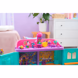 Gabby's Dollhouse Celebration Figure Gift Set - Additional view 8