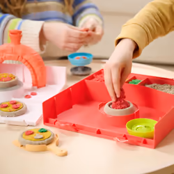Kinetic Sand , SquishPizza Rising Pizza Playset with 1lb Play Sand & 5 Tools, Kids Toys for Girls & Boys Ages 5 and up - Additional view 5
