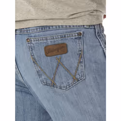 Wrangler Men's Retro Relaxed Fit Boot Cut Jean  Crest  36W x 32L
