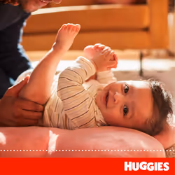 Huggies Pure, Baby Wipes, 12 Packs (672 Wipes Total) - Natural Wet Wipes for Sensitive Skin - 99 % Pure Water - Fragrance Free to Clean & Protect