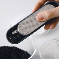 KINTO 27327 LOOP Tea Strainer  Black  Gift