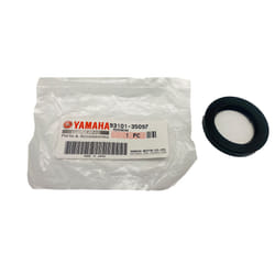 Yamaha 93101-35097-00 Oil Seal (S 35x52x8); 931013509700 Made by Yamah