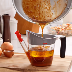 OXO Good Grips 4-Cup Fat Separator