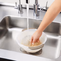 OXO Good Grips Rice & Small Grains Washing Colander  15.4 x 23.3 x 13.9 cm