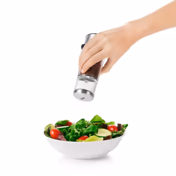OXO Good Grips 2-in-1 Salt & Pepper Grinder & Shaker  Silver