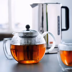 Bodum 180116 ASSAM Tea Press  Permanent Filter  Glass Handle  10 L34 oz  Blacktransparent