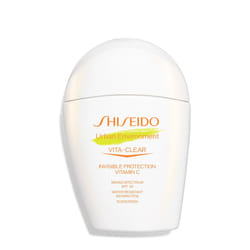 Shiseido Urban Environment Vita-Clear Sunscreen SPF 42 - Invisible Formula with Vitamin C - No-Shine  Makeup Effect for 8 Hours - Non-Comedogenic - 30
