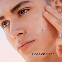 Shiseido Urban Environment Vita-Clear Sunscreen SPF 42 - Invisible Formula with Vitamin C - No-Shine  Makeup Effect for 8 Hours - Non-Comedogenic - 30