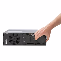 APC Smart-UPS On-Line SRT5KRMXLI - 5000VA, 6x C13, 4x C19 output, rack mountable, Embedded NMC - Additional view 7