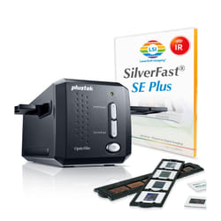 Plustek OpticFilm 8200i SE   35mm Film  Slide Scanner 7200 dpi  48bit Output Integrated Infrared DustScratch Removal Bund