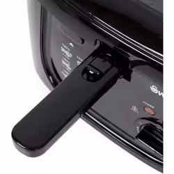 Swan 2.5 Litre Deep Fat Fryer with Viewing Window, Adjustable temperature controls, Easy Clean, 1800 W, Black, SD6080BLKN