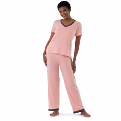 Fruit of the Loom Womens Plus Size Short Sleeve Tee and Pant 2 Piece Sleep Pajama Set Soft Pink 3X