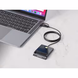 Manhattan USB-A / USB-C combo Smart Card Reader, USB 2.0 Type-C and Type-A Male to Contact Reader Interface, Supports Windows, macOS and Linux, Reads SIM Cards with Adapter (not included or available from ), 1m Cable, Black - Additional view 3