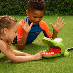 Hasbro Crocodile Dentist Splash Water Game for Kids - Backyard Sprinkler Outdoor Games for Summer Fun