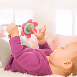 Infantino Spin & Teethe Gummy Pink Flower Rattle - Easy to Grab  Chewy