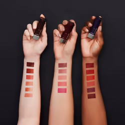 Maybelline Colour Sensational Lipstick - Hollywood Red (Number 540)