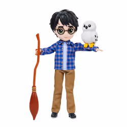 Wizarding World Harry Potter, 8-inch Harry Potter Doll Gift Set with Invisibility Cloak and 5 Doll Accessories, Kids Toys for Ages 6 and up - Additional view 4