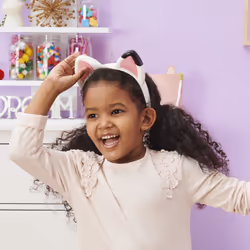Gabby's Dollhouse Magical Musical Cat Ears with Lights, Music, Sounds and Phrases - Additional view 4