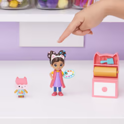 Gabby's Dollhouse , Art Studio Set with 2 Toy Figures, 2 Accessories, Delivery and Furniture Piece, Kids Toys for Ages 3 and up - Additional view 2