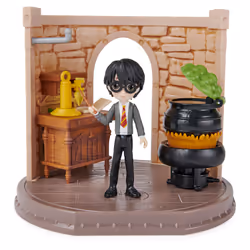Wizarding World Harry Potter, Magical Minis Potions Classroom with Exclusive Harry Potter Figure and Accessories, Kids Toys f ...