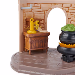 Wizarding World Harry Potter, Magical Minis Potions Classroom with Exclusive Harry Potter Figure and Accessories, Kids Toys for Ages 5 and up - Additional view 4