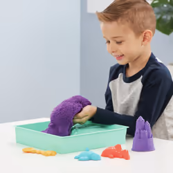 Kinetic Sand Sandbox Set, 1lb Purple Play Sand, Sandbox Storage, 4 Molds and Tools, Sensory Toys for Kids Ages 3+