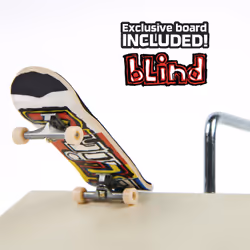 Tech Deck Performance Series, Shred Pyramid Set with Metal Rail and Exclusive Blind Fingerboard, Made with Real Wood, Kids Toy for Boys and Girls Ages 6 and up