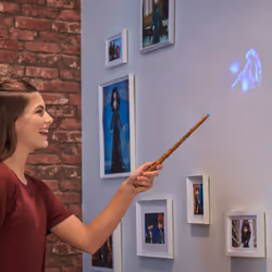 Wizarding World Harry Potter, 13-inch Hermione Granger Patronus Light-up Projection Wand, Kids Toys for Ages 6 and up - Additional view 4
