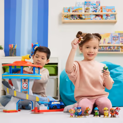 PAW Patrol , 10th Anniversary, All Paws On Deck Toy Figures Gift Pack with 10 Collectible Action Figures, Kids Toys for Ages 3 and up - Additional view 8