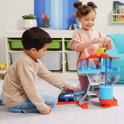 PAW Patrol Lookout Tower Playset with Toy Car Launcher, 2 Chase Action Figures, Chase’s Police Cruiser and Accessories, Kids Toys for Ages 3 and up - Additional view 4