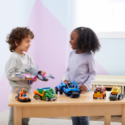 PAW Patrol : The Mighty Movie, Toy Car with Chase Mighty Pups Action Figure, Lights and Sounds, Kids Toys for Boys & Girls 3+