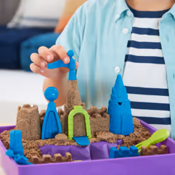 Kinetic Sand , Deluxe Beach Castle Playset with 2.5lbs of Beach Sand, includes Molds and Tools, Sensory Toys for Kids Ages 5+